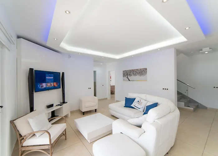 Sirmione بلايا بلانكا