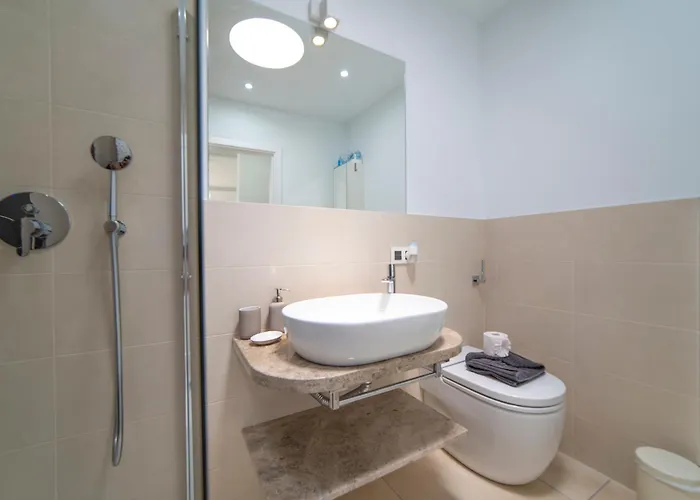 Sirmione بيت للعطل