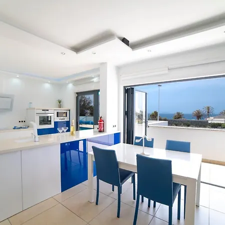 Sirmione Playa Blanca (Lanzarote)